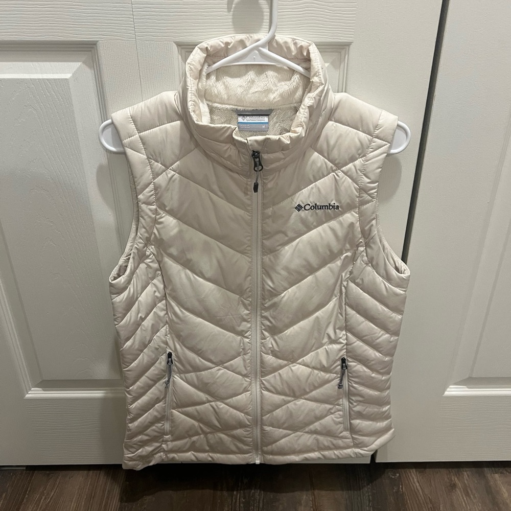 Columbia Vest